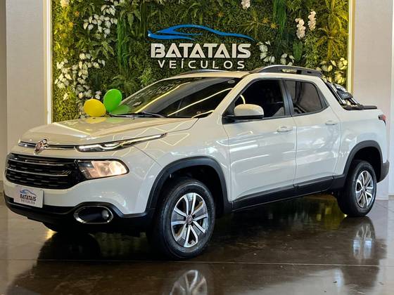 FIAT TORO 1.8 16V EVO FLEX FREEDOM AT6 FIAT TORO 1.8 16V EVO FLEX FREEDOM AT6